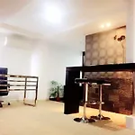 89 Hotel