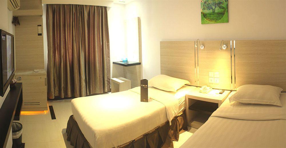 89 Hotel 3*