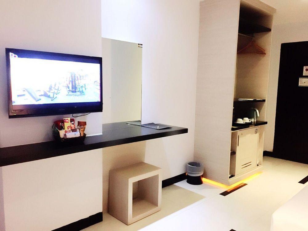 Hotel 89 3*